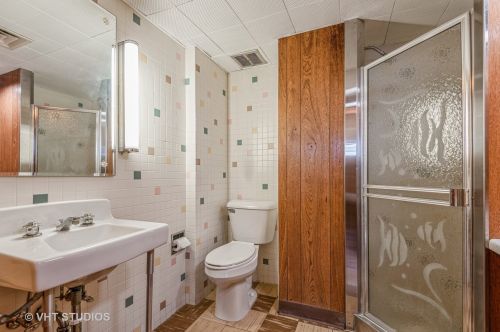 7405 Octavia Ave, Chicago IL 60631-4436 exterior