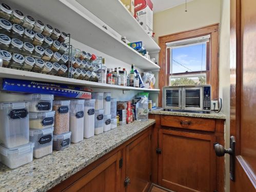 3412 8th St, Milwaukee WI 53206-0028 exterior