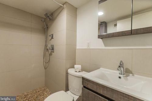 2943 16 St, Philadelphia PA 19132-2226 exterior