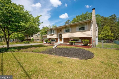 411 Wisconsin Trl, Browns Mills, NJ 08015-5621