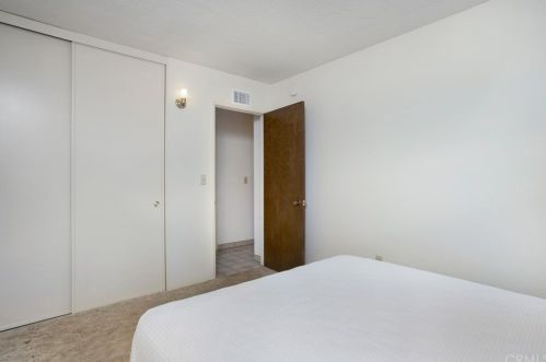 1849 Rolling Hl Dr, Fullerton CA 92835-2250 exterior