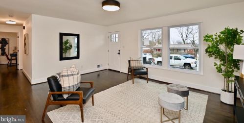 4109 Taney Ave, Alexandria, VA 22304-2440