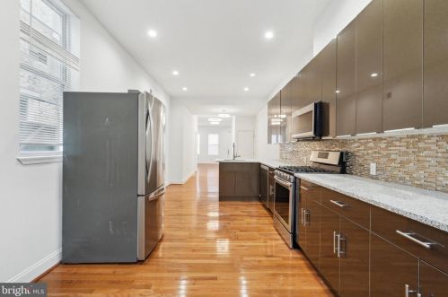 2539 30th St, Philadelphia PA  19132-3005 exterior