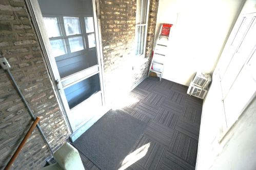 1622 Rockwell St, Chicago IL 60647-5218 exterior