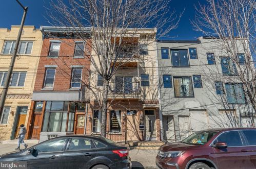 329 Girard Ave, Philadelphia PA  19123-1530 exterior