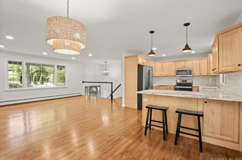 1 Wilton Acres, Wilton CT 06897-4530 exterior