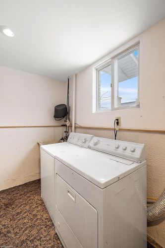 48229 Mallard Dr, New Baltimore MI 48047-2286 exterior