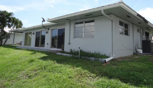 741 Enfield St, Boca Raton FL 33487-3130 exterior