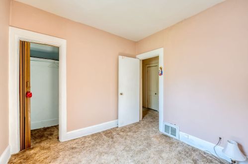 5133 Homan Ave, Chicago IL 60655-2610 exterior