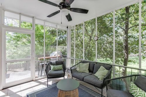 1289 Lindenwood Ln, Atlanta GA 30319-3830 exterior