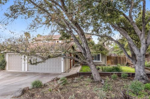 8670 Del Rey Ct, Gilroy, CA 95020-3704