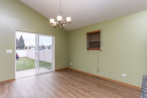 1116 Vermont, Chicago IL 60827-6521 exterior