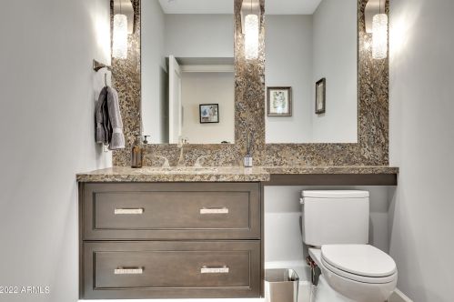 5828 3rd Ave, Phoenix AZ 85086-7201 exterior