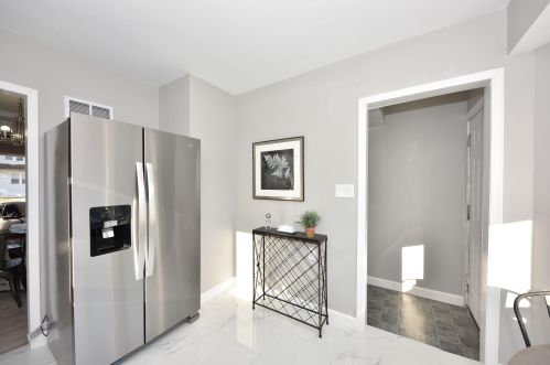 5504 33rd St, Milwaukee WI  53221-4026 exterior