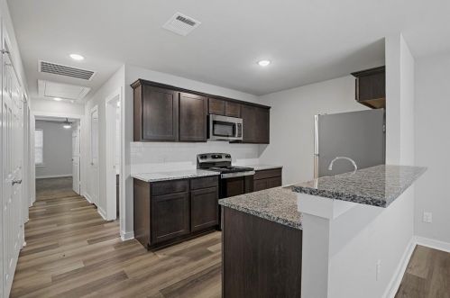 324 Munson St, Denison TX  75020-4944 exterior