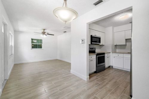 524 14 St, Fort Pierce FL 34950-2846 exterior