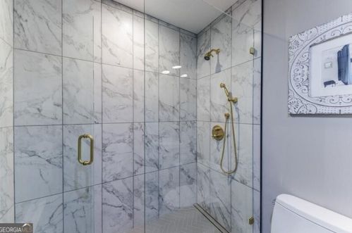 2312 Montview Dr, Atlanta GA 30305-4071 exterior