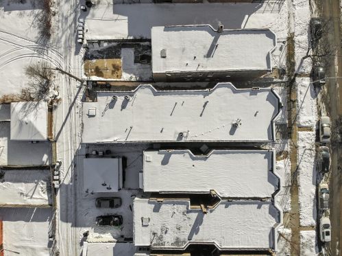 6511 Peoria St, Chicago IL 60621-1907 exterior