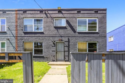 1619 Butler St, Washington, DC 20020-4918