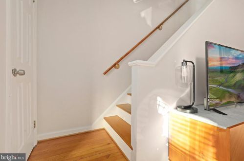 209 62nd St, Washington DC  20019-7933 exterior