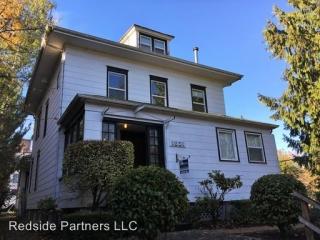 1821 17th Ave, Seattle WA  98144-4307 exterior