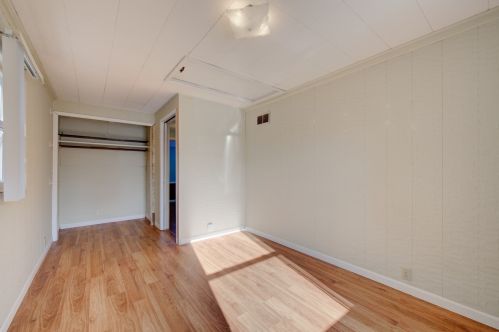 2214 Parkrose Ave, Joliet IL 60403-1807 exterior