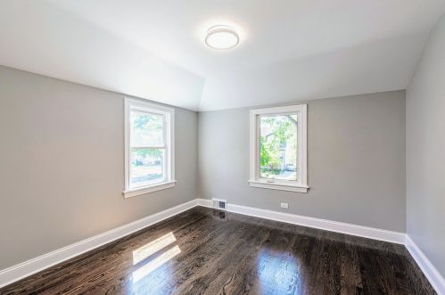 2121 77th Ct, Chicago IL  60707-3017 exterior