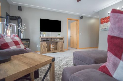 9880 County Road 3, Osakis MN 56360-8008 exterior