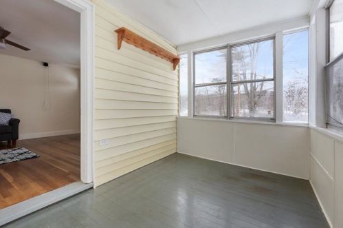 38 Glendale St, Worcester MA 01602-2813 exterior