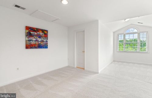 252 Murtha St, Alexandria VA 22304-8613 exterior