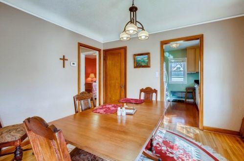 1221 Jefferson Ave, Saint Paul MN 55105-2838 exterior