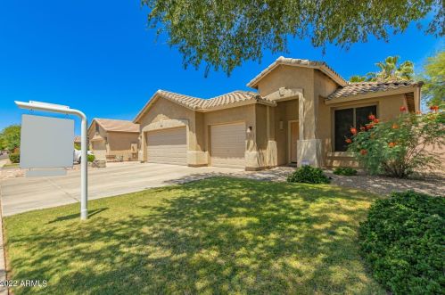 2892 Indian Wells Pl, Chandler, AZ 85249-4915