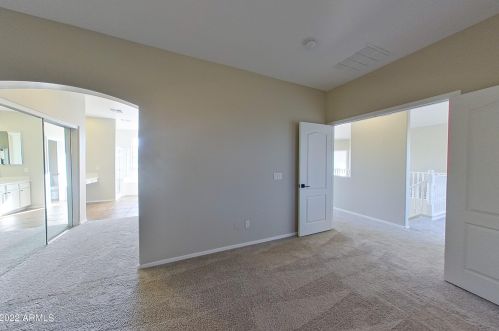 2602 Cavalry Dr, Phoenix AZ 85086-6616 exterior