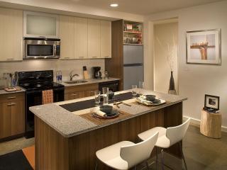 935 Marietta St, Atlanta GA  30318-5541 exterior