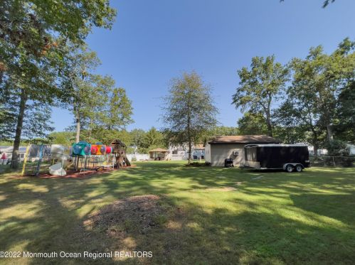 24 Anita Dr, Jackson Twp NJ 08527-4901 exterior