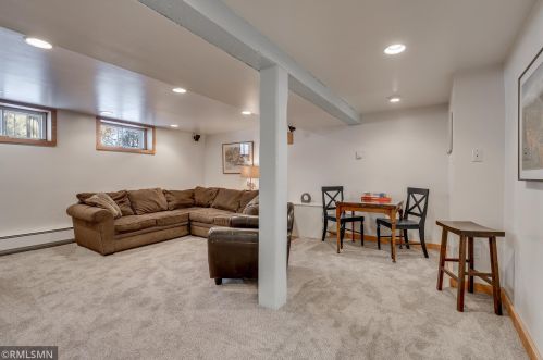 29 Fry St, Saint Paul MN 55104-3703 exterior