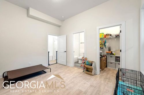 1666 Connally Dr, Atlanta GA 30344-1166 exterior