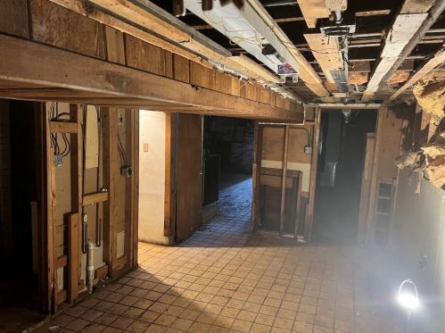 736 47 Pl, Chicago IL 60632-1441 exterior