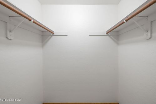 1458 Olympic Club Dr, Tucson AZ  85710-7250 exterior