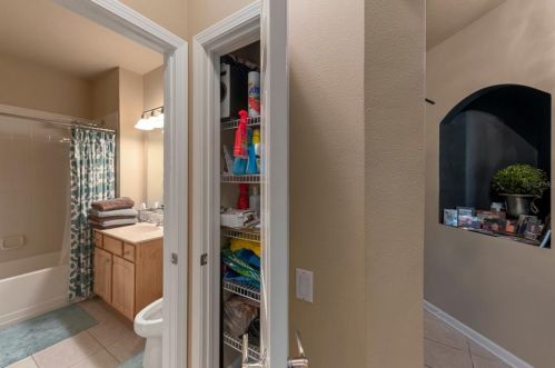 2038 Kings Palace Dr, Riverview FL 33578-2130 exterior