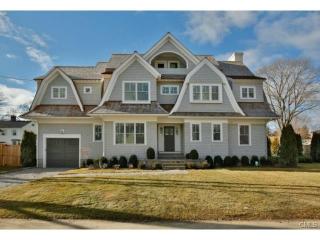 15 Apple Tree Trl, Westport, CT 06880-6804