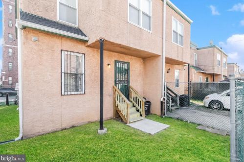 1415 Clearview St, Philadelphia PA 19141-2402 exterior