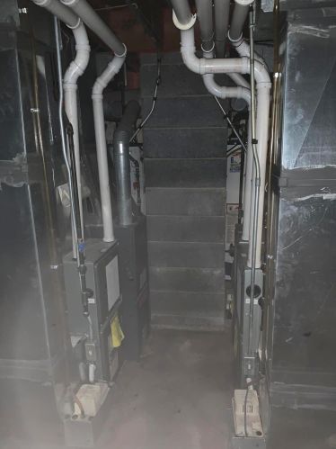 5251 64, Milwaukee WI 53218-3003 exterior