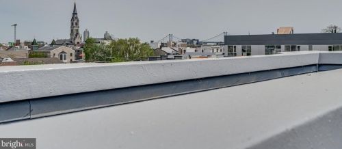 1318 Franklin St, Philadelphia PA  19122-4326 exterior