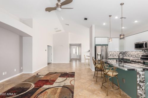 42226 46 Ln, Phoenix AZ 85086-1418 exterior