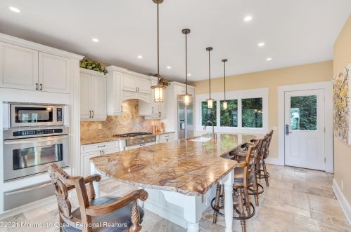 50 Hooper Ave, Atlantic Highlands NJ  07716-1537 exterior