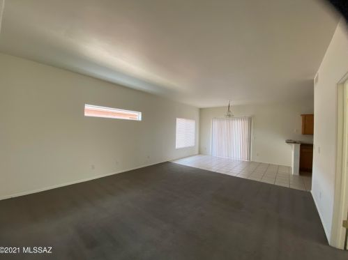 1986 Bellagio Dr, Tucson AZ  85746-6634 exterior