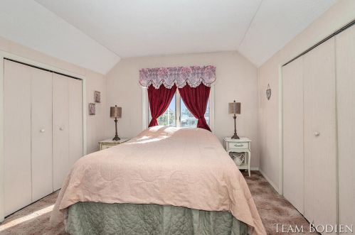 1590 Nelson St, Meskegon MI 49441-1036 exterior