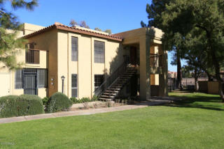 8301 21st Dr, Phoenix AZ  85021-9338 exterior