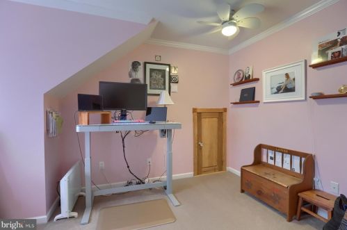 107 Doreen Dr, Hummelstown PA 17036-2725 exterior